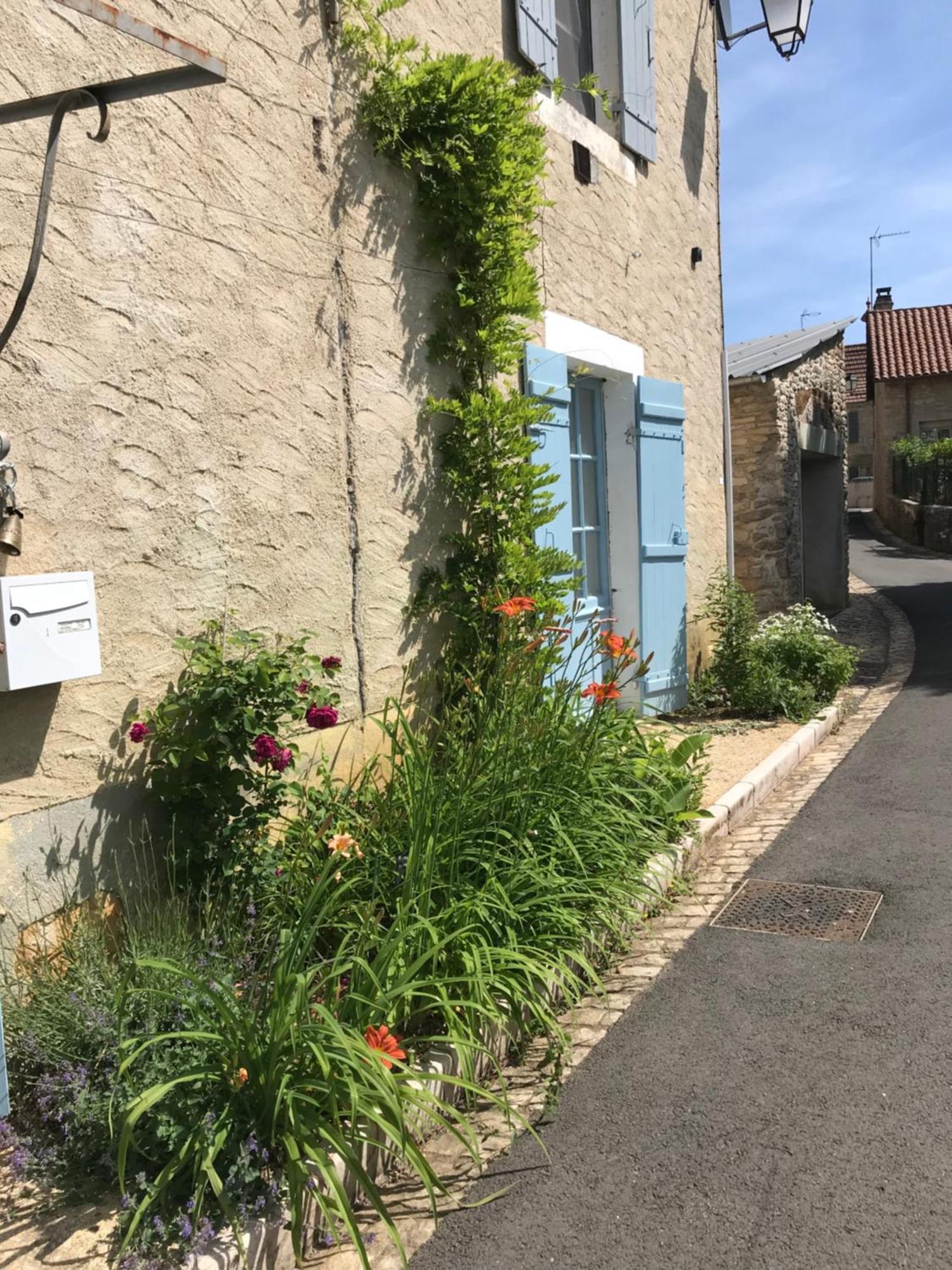 La Grange, 10 Rue Du Lavoir Saint-Martial-d'Albarede Esterno foto